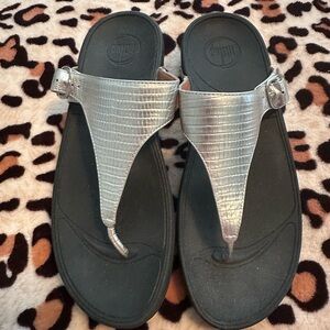 Fitflop Women’s Lulu Silver Thong Sandal